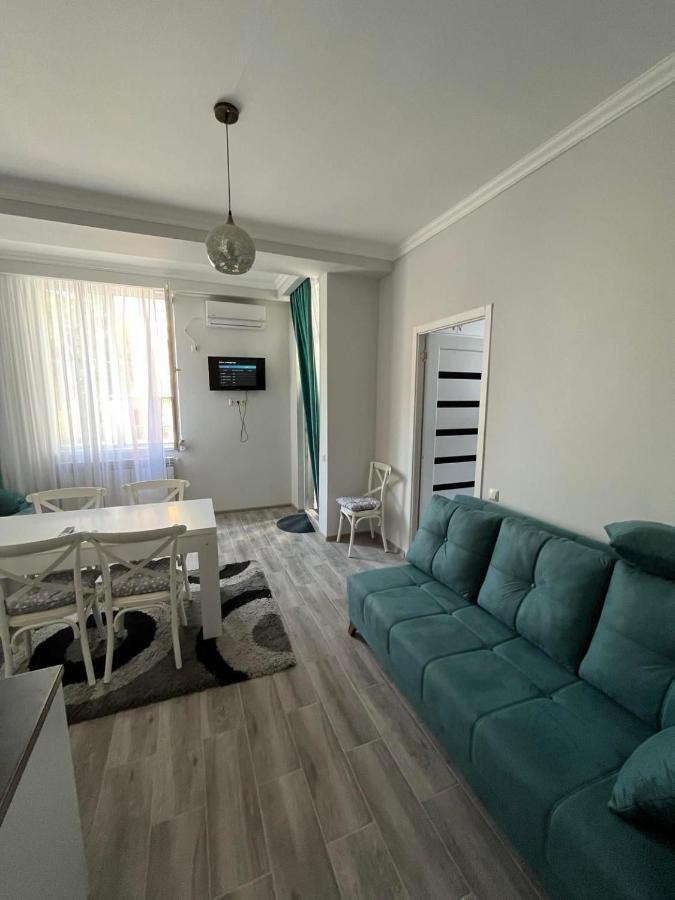 Apartment Gamsakhurdia Strret In Kutaisi Exterior foto